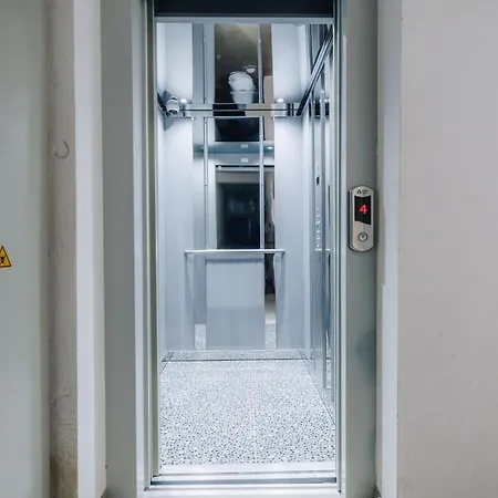 Zuma Lux Apartment