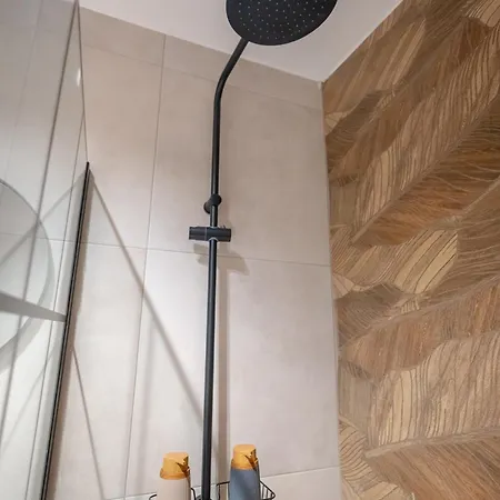 Zuma Lux Apartment