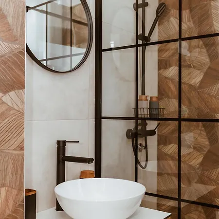 Zuma Lux Apartment