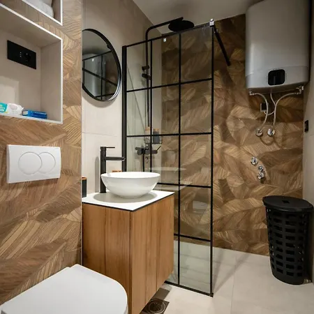 Zuma Lux Apartment