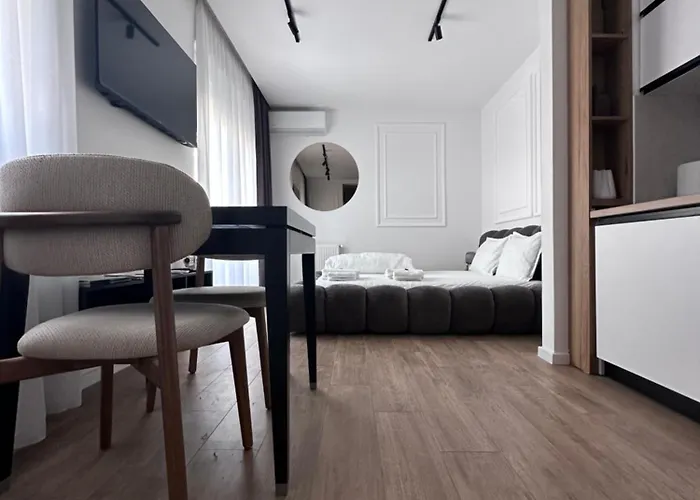 Zuma Lux 아파트 크라구예바츠